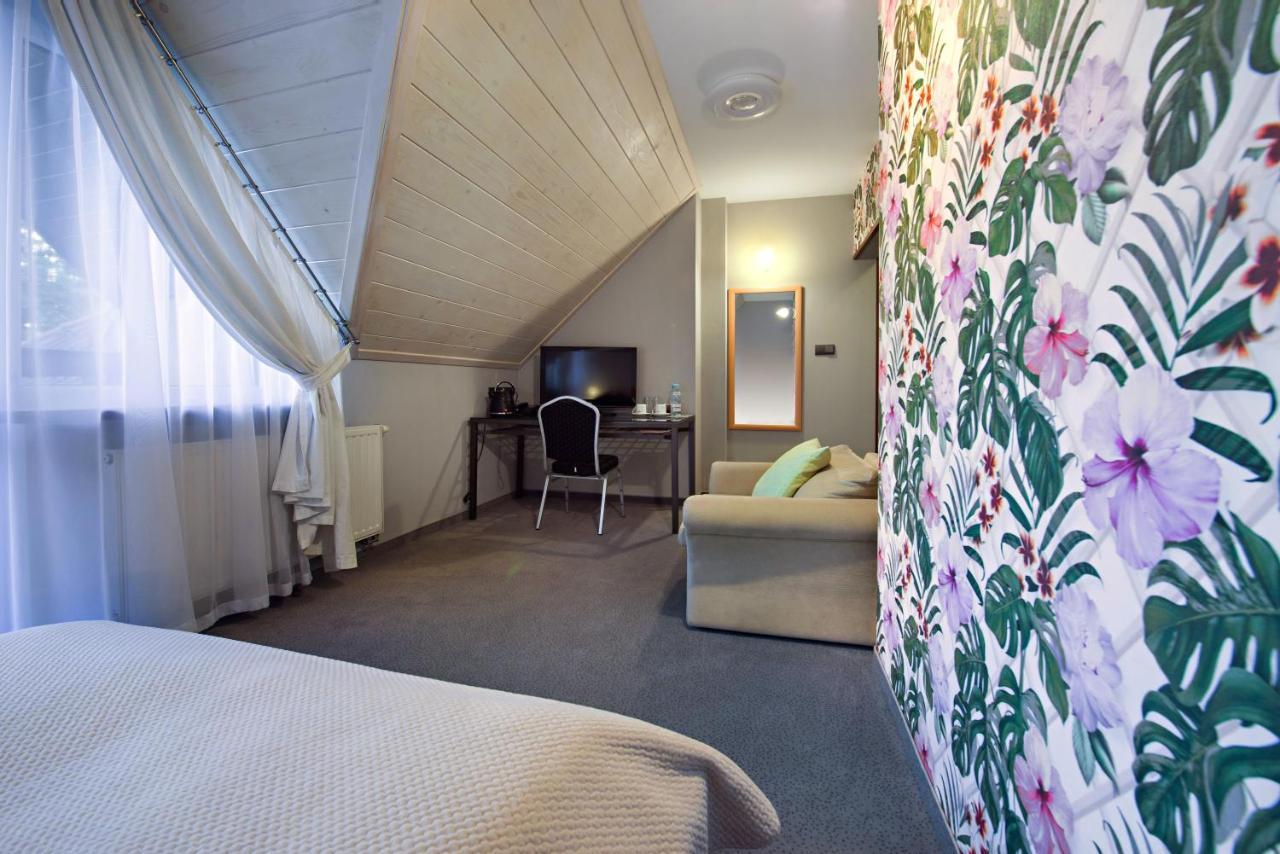 Hotel Zalesie Bochnia Eksteriør bilde