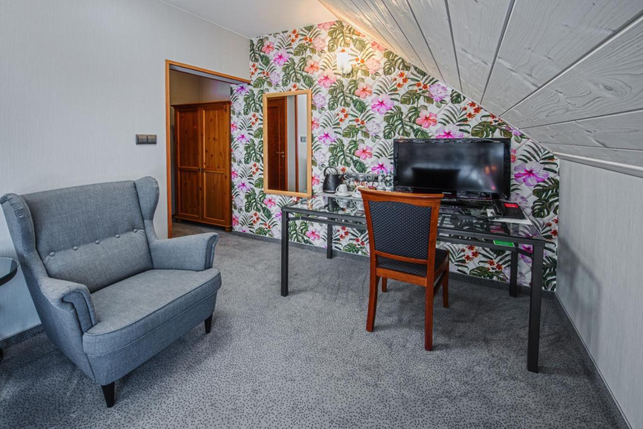 Hotel Zalesie Bochnia Eksteriør bilde