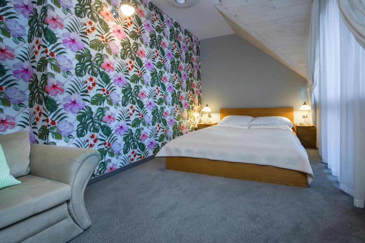 Hotel Zalesie Bochnia Eksteriør bilde